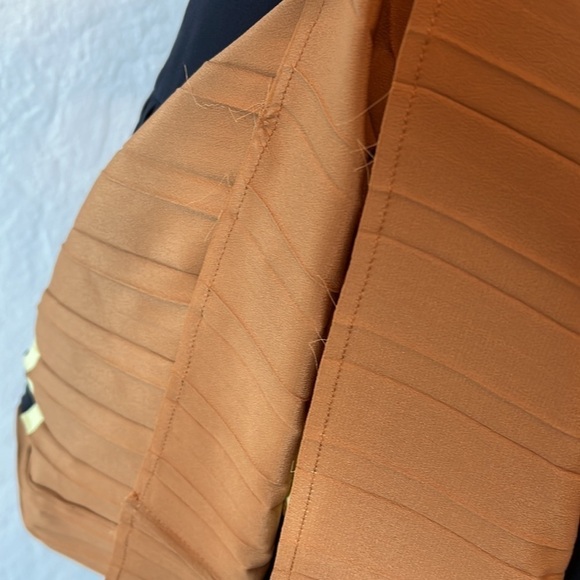 Marni 2012 Winter Edition Multicolor Pleated Silk Blend Midi Skirt Size 38/2US - Picture 9 of 10